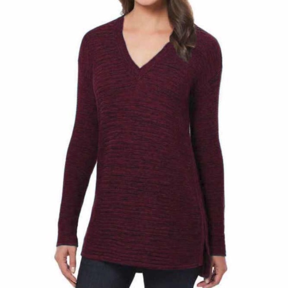 ELLEN TRACY V NECK TUNIC SWEATER